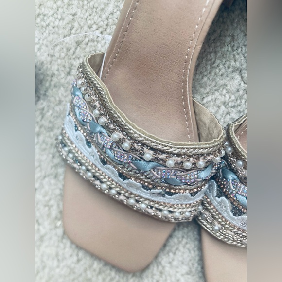 NWT Madden Girl Sandals - Picture 4 of 4